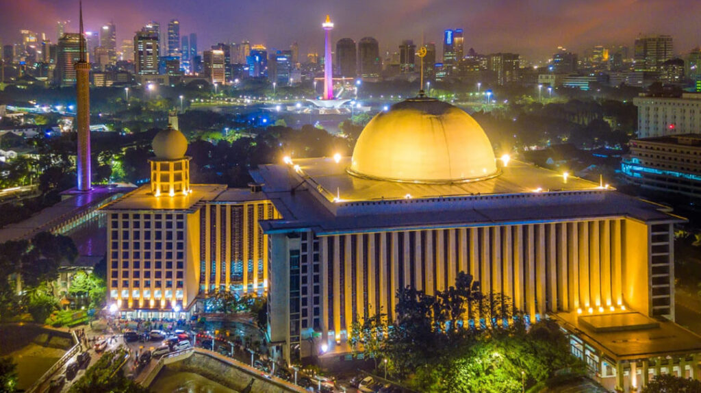 Jakarta Istiqlal Mosque Indonesia Holiday Travel Guide